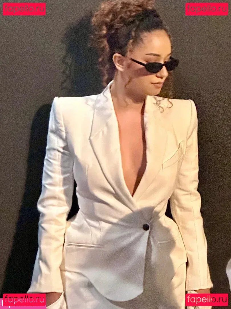 Lena Situations Onlyfans Photo Gallery 