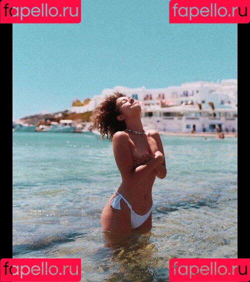 Lena Situations Onlyfans Photo Gallery 