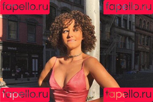 Lena Situations Onlyfans Photo Gallery 