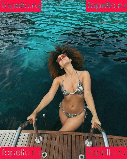 Lena Situations Onlyfans Photo Gallery 