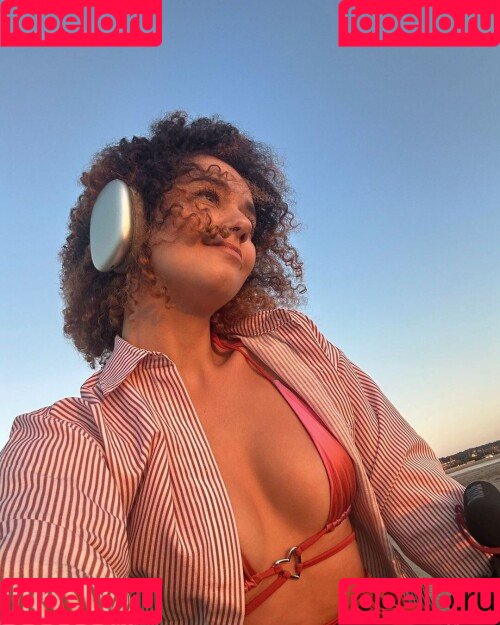 Lena Situations Onlyfans Photo Gallery 