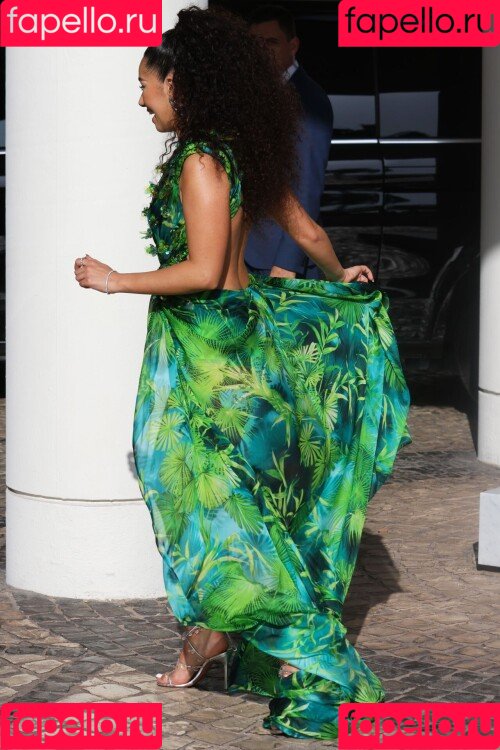 Lena Situations Onlyfans Photo Gallery 