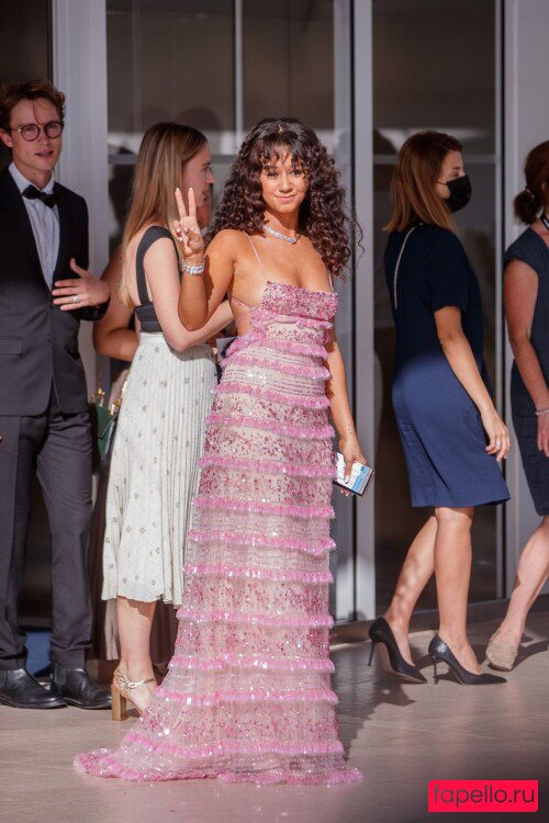 Lena Situations Nude Onlyfans Photo 41
