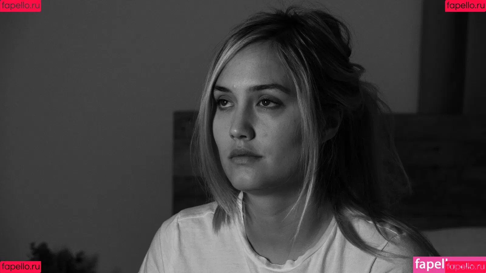 Naomi Kyle Onlyfans Photo Gallery 
