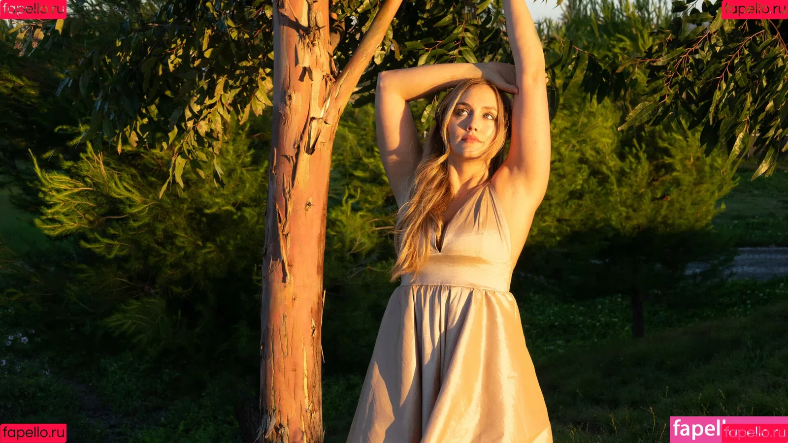 Naomi Kyle Onlyfans Photo Gallery 