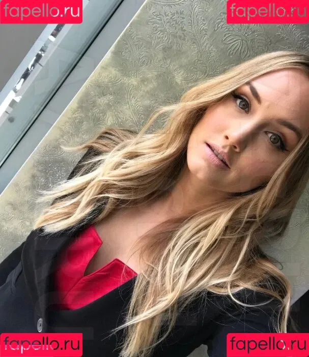 Naomi Kyle Onlyfans Photo Gallery 