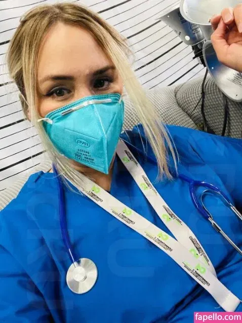 Naomi Kyle Onlyfans Photo Gallery 