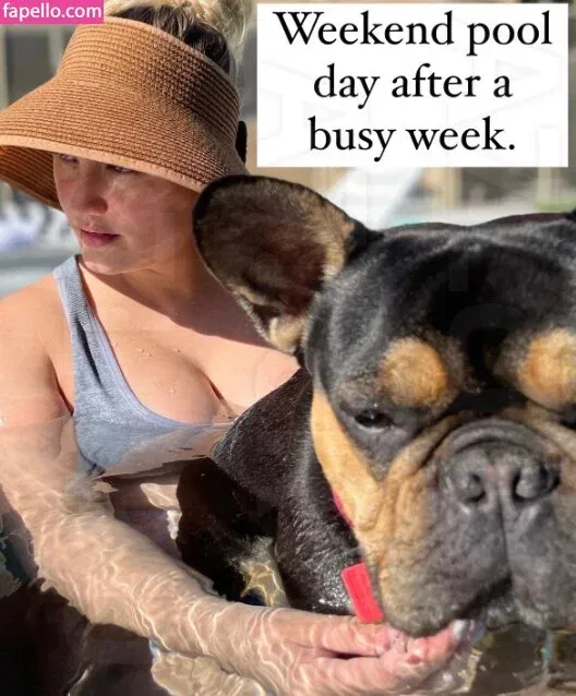 Naomi Kyle Onlyfans Photo Gallery 