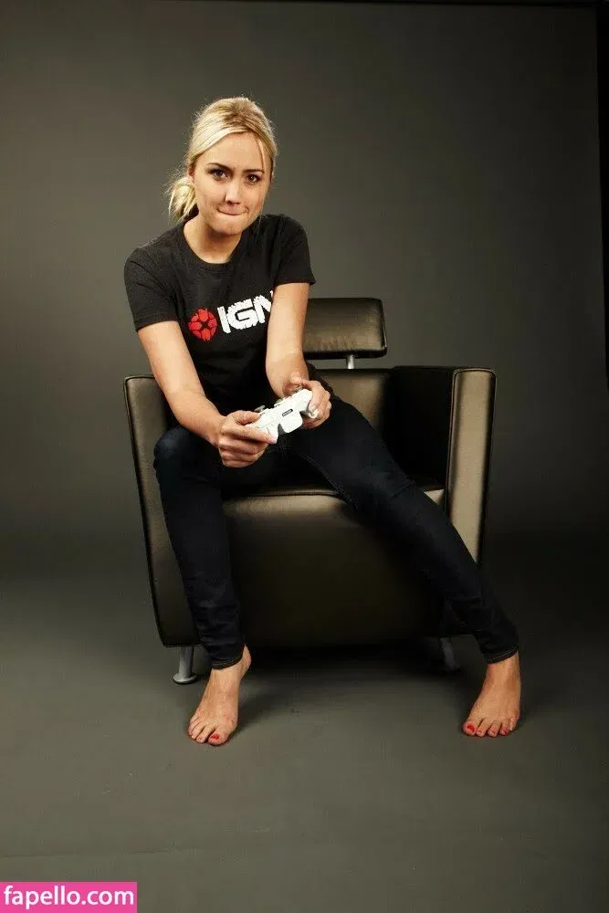 Naomi Kyle Onlyfans Photo Gallery 