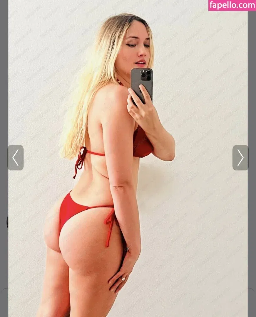 Naomi Kyle Onlyfans Photo Gallery 