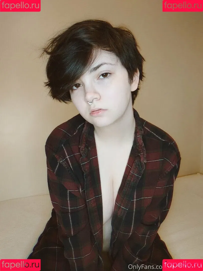 luciuskitten Onlyfans Photo Gallery 