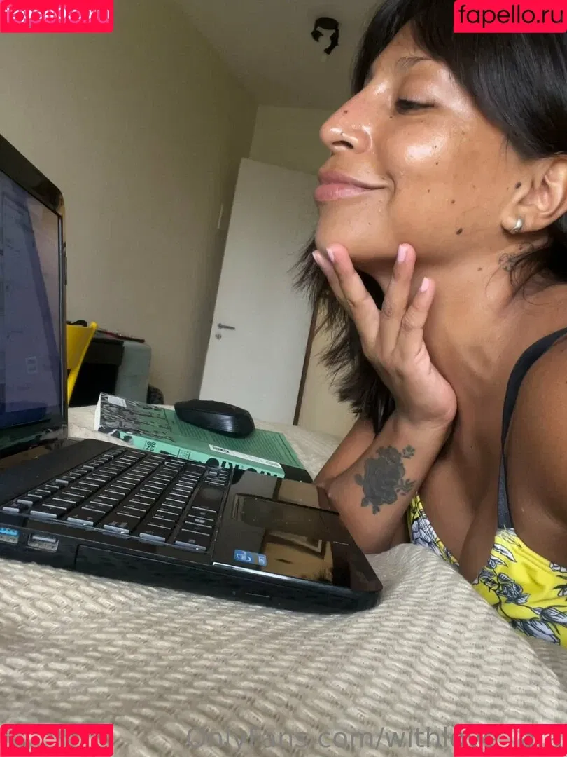withlove_lara Onlyfans Photo Gallery 