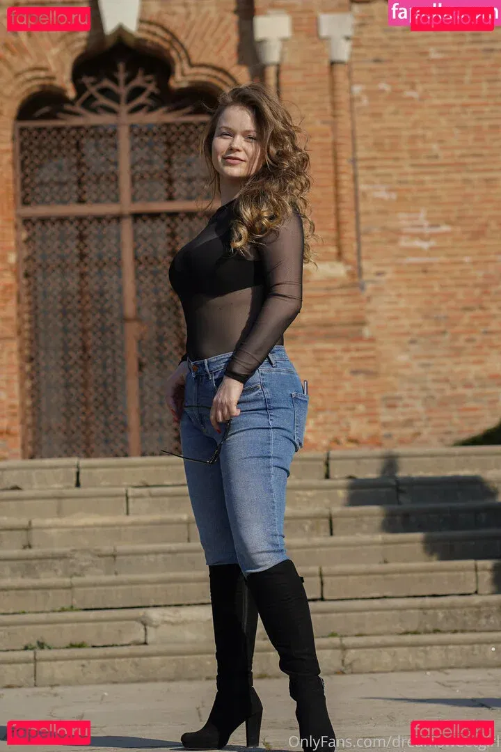 dreamsweetgirl Onlyfans Photo Gallery 