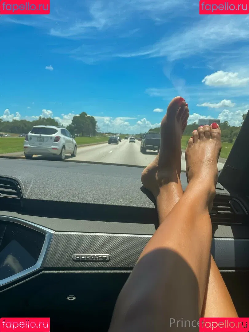 Mistress Onlyfans Photo Gallery 