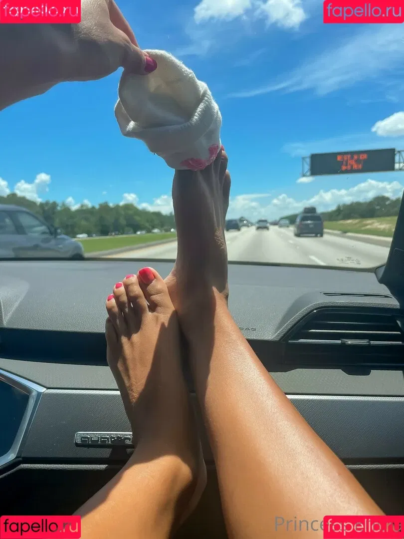 Mistress Onlyfans Photo Gallery 