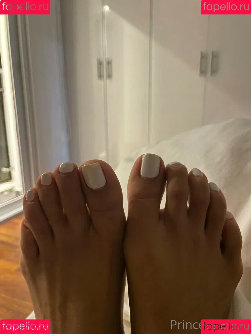 Mistress Onlyfans Photo Gallery 