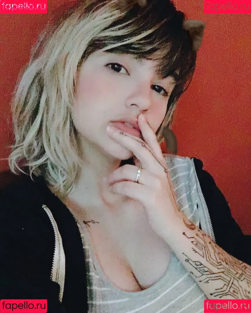 Riyuuka Onlyfans Photo Gallery 