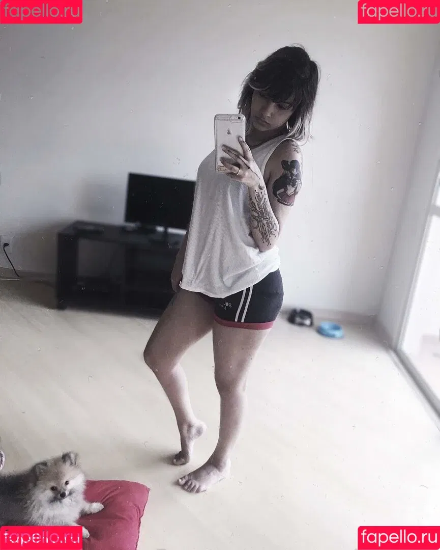 Riyuuka Onlyfans Photo Gallery 