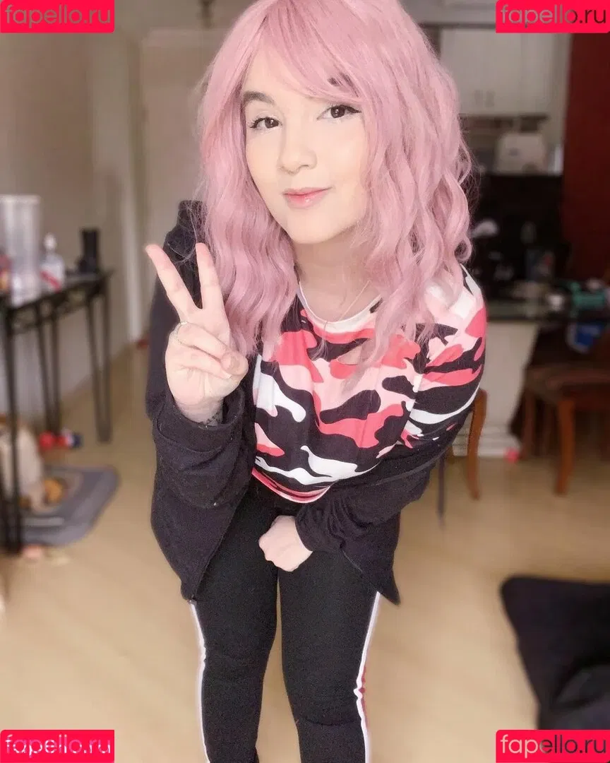 Riyuuka Onlyfans Photo Gallery 