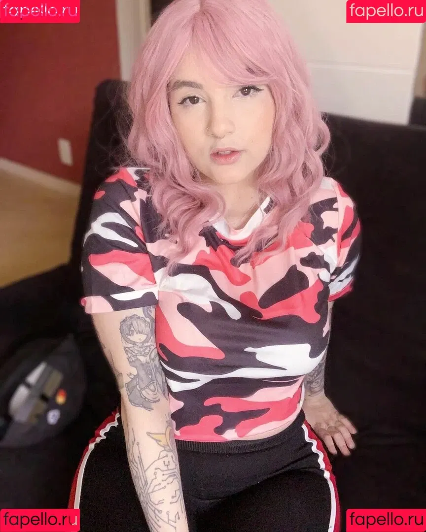 Riyuuka Onlyfans Photo Gallery 