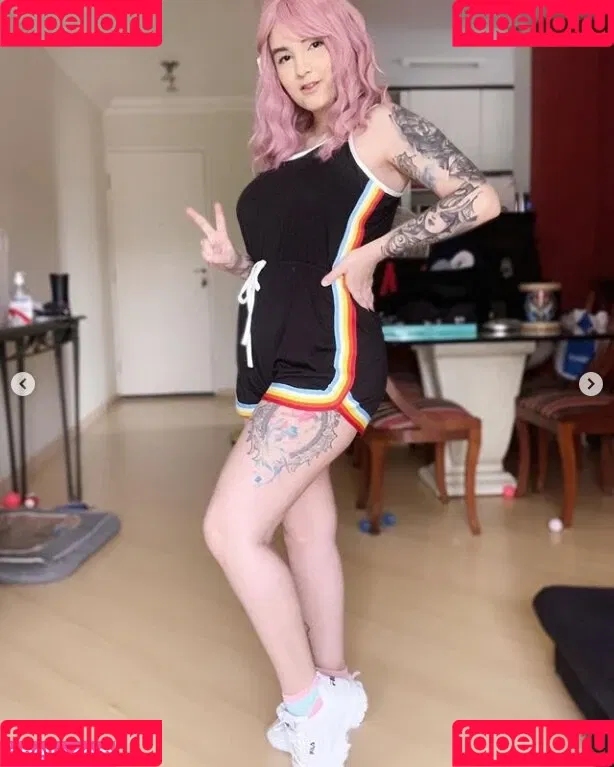 Riyuuka Onlyfans Photo Gallery 