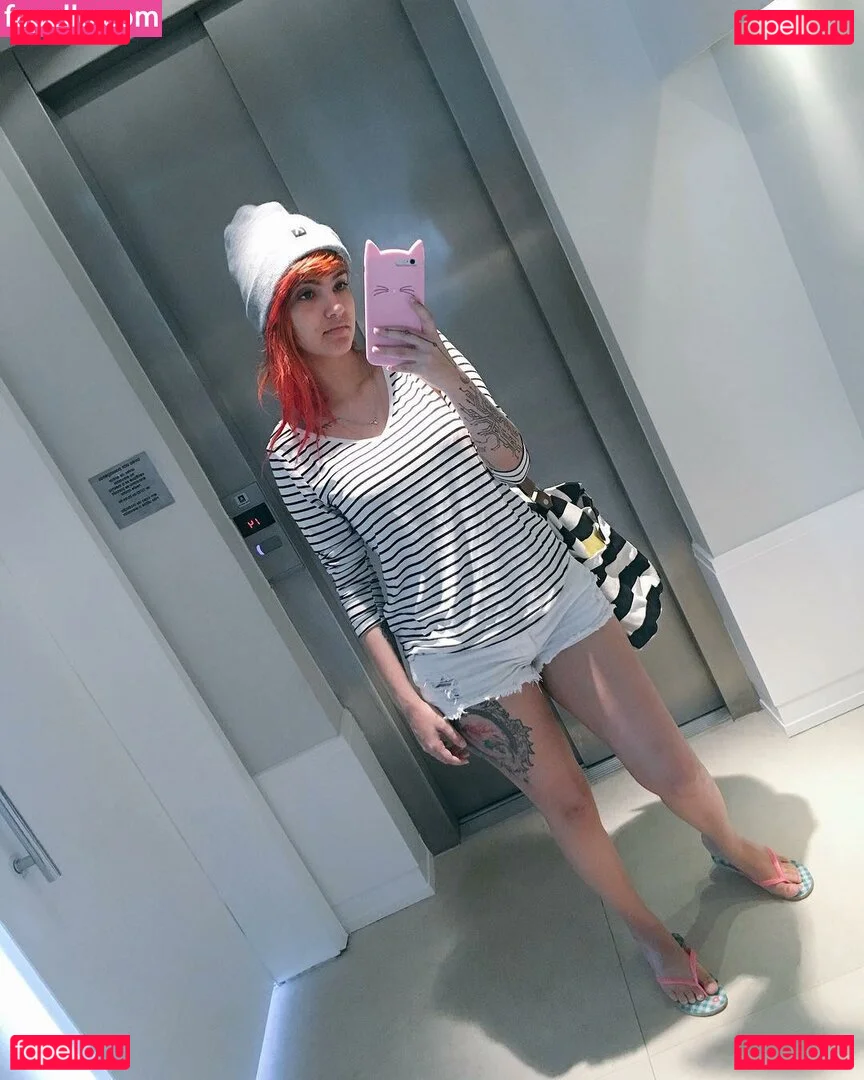 Riyuuka Onlyfans Photo Gallery 