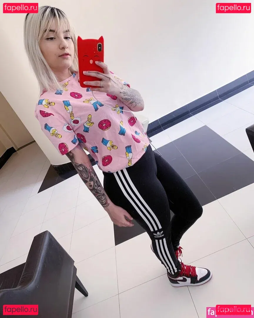 Riyuuka Onlyfans Photo Gallery 