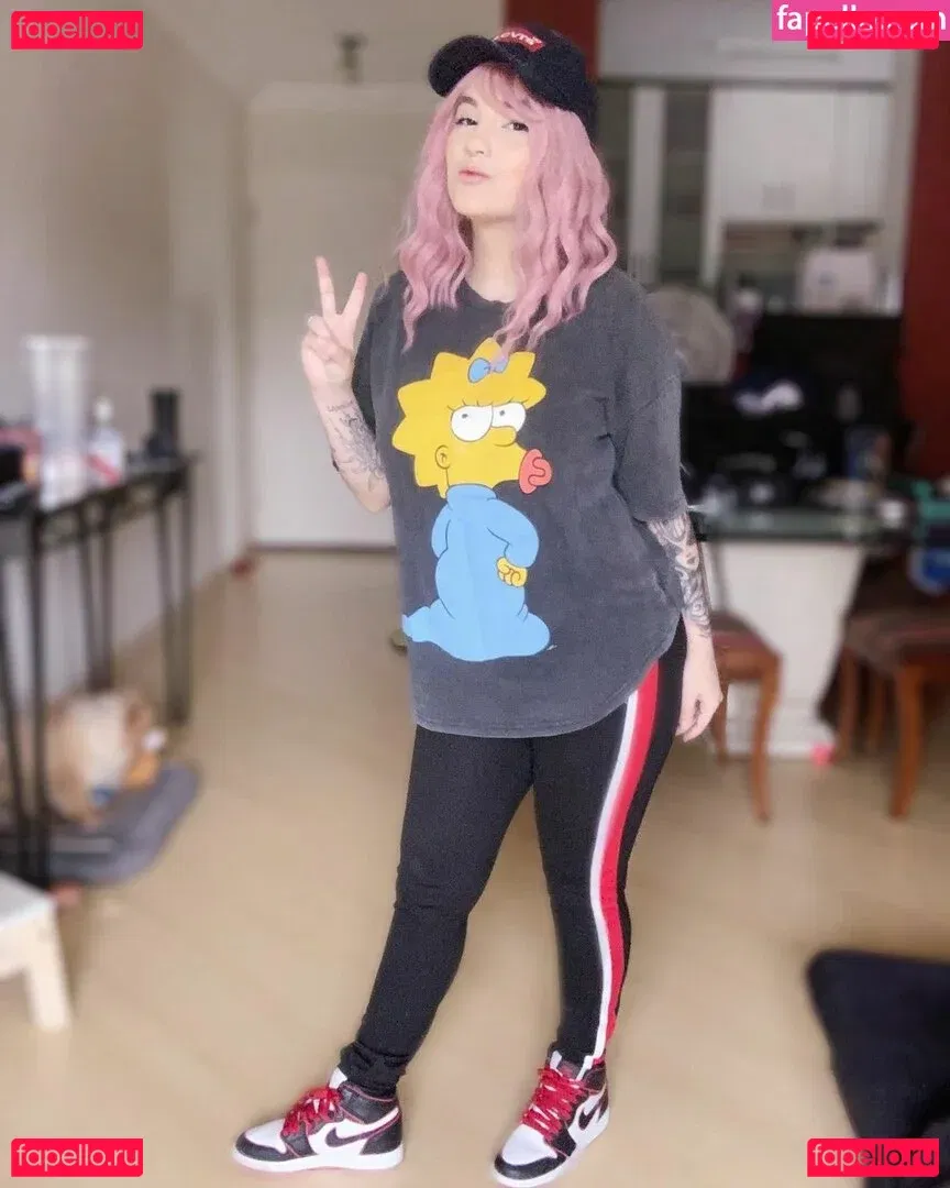 Riyuuka Onlyfans Photo Gallery 