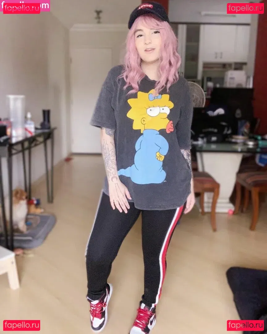 Riyuuka Onlyfans Photo Gallery 