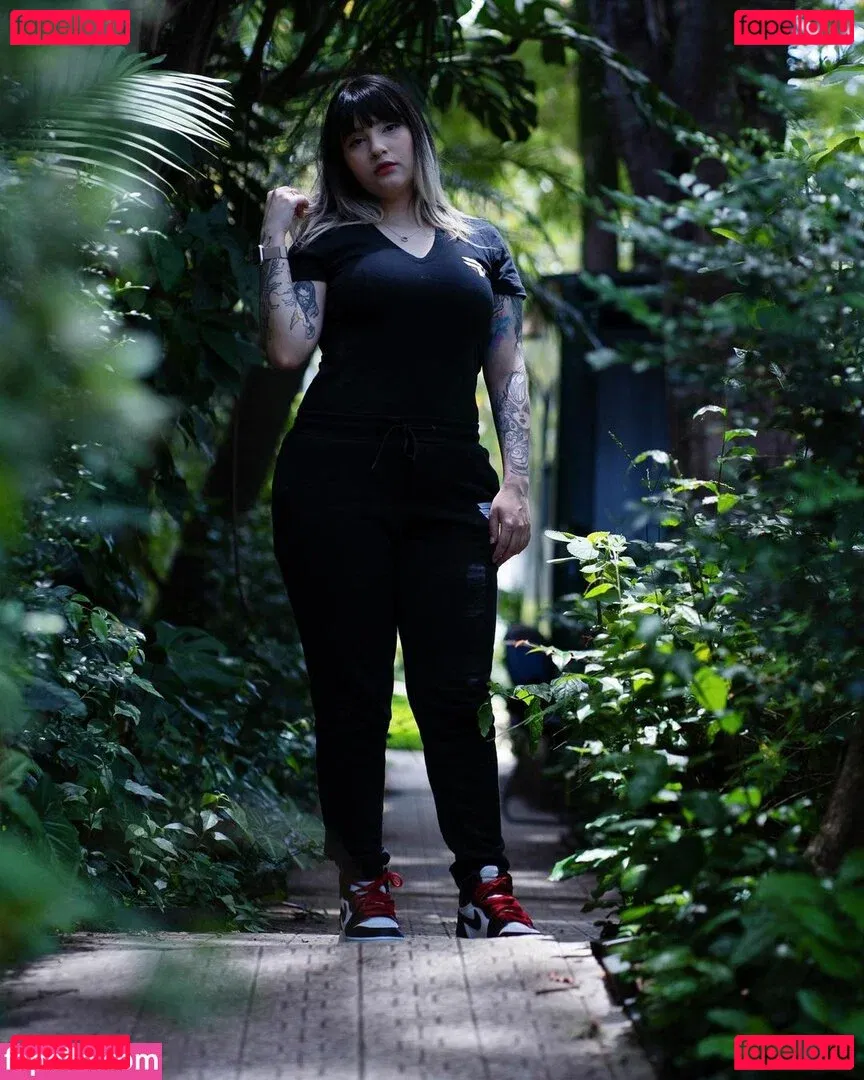 Riyuuka Onlyfans Photo Gallery 