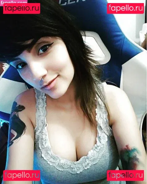 Riyuuka Onlyfans Photo Gallery 