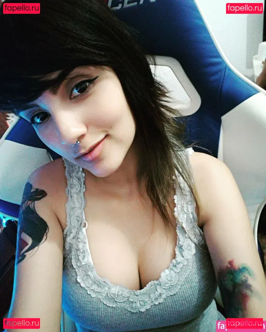 Riyuuka Onlyfans Photo Gallery 