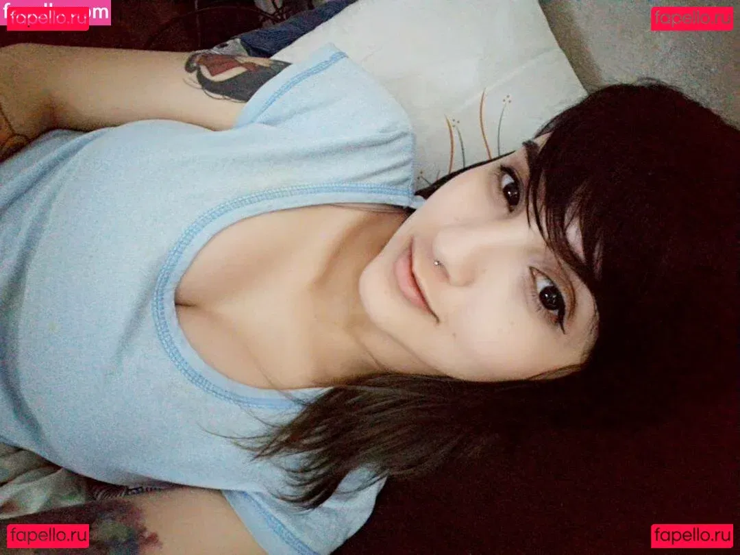 Riyuuka Onlyfans Photo Gallery 