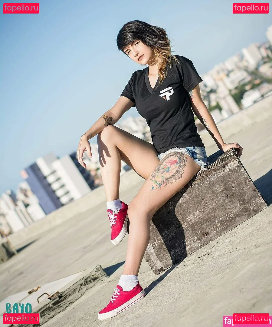 Riyuuka Onlyfans Photo Gallery 