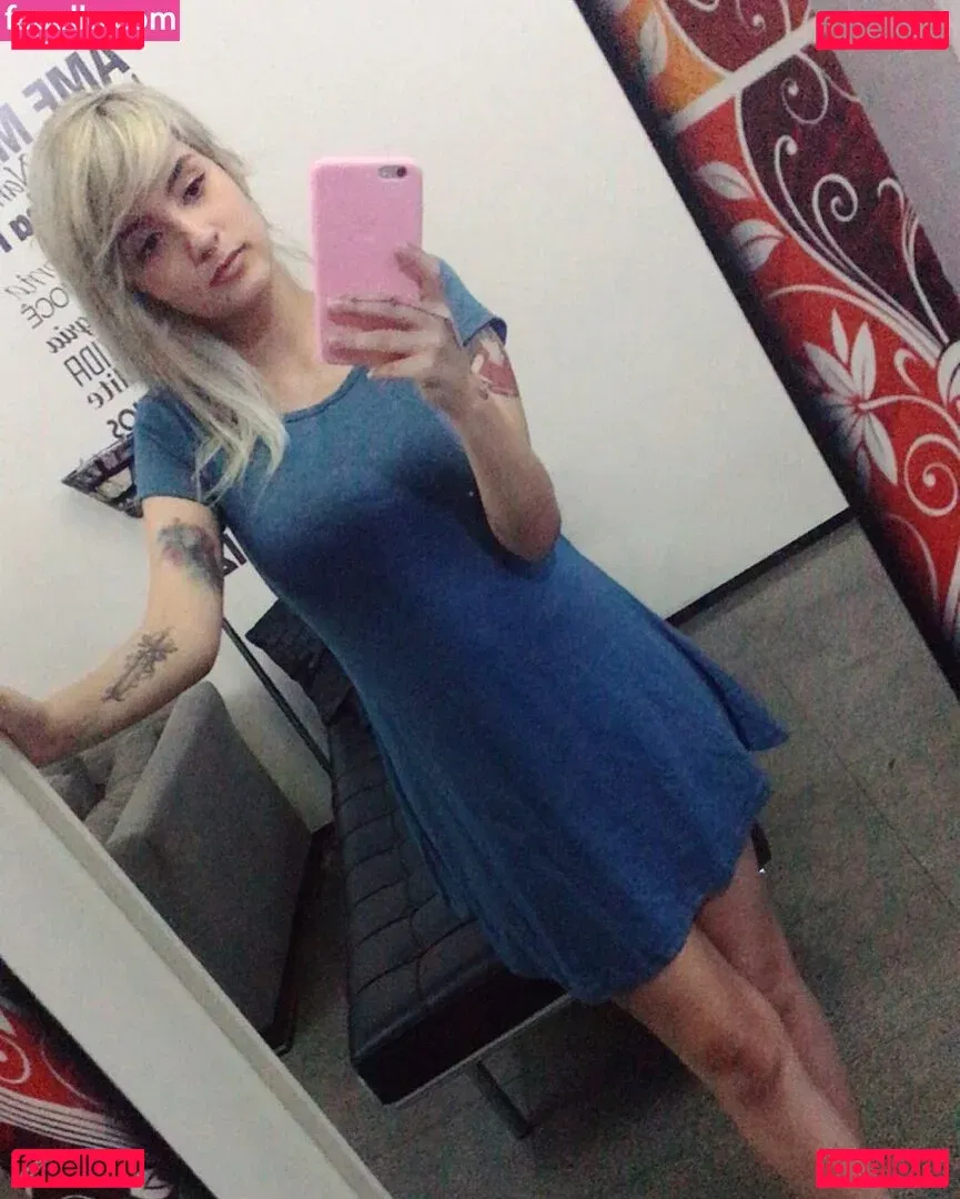 Riyuuka Onlyfans Photo Gallery 