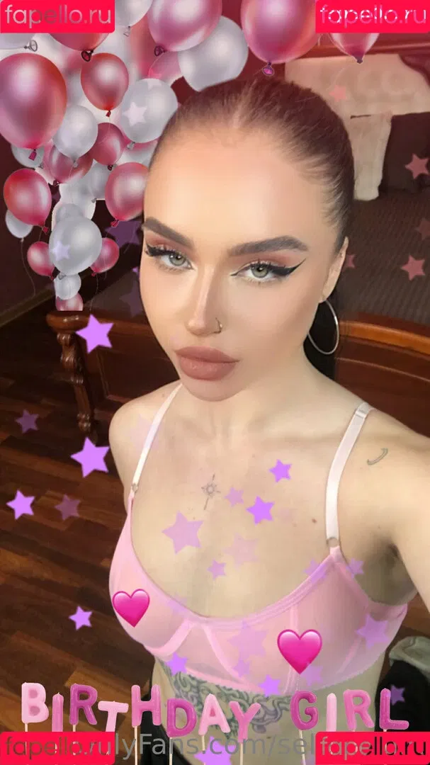 selena_girl Onlyfans Photo Gallery 