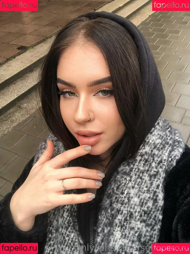 selena_girl Onlyfans Photo Gallery 
