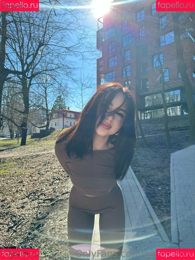 selena_girl Onlyfans Photo Gallery 