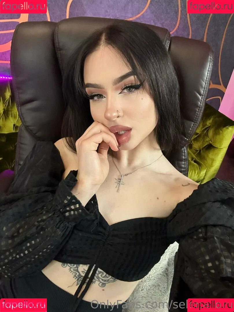 selena_girl Onlyfans Photo Gallery 