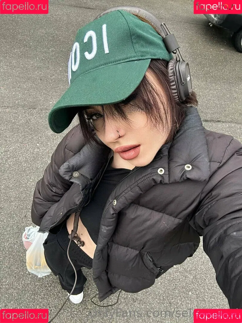 selena_girl Onlyfans Photo Gallery 