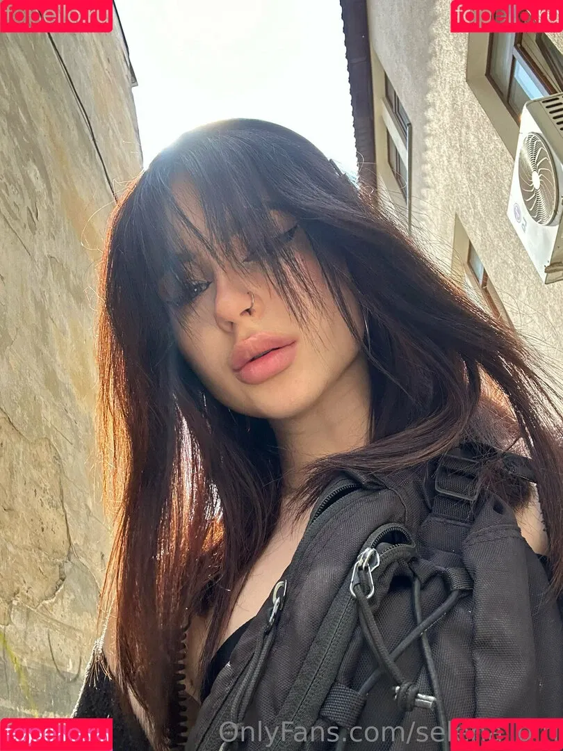selena_girl Onlyfans Photo Gallery 