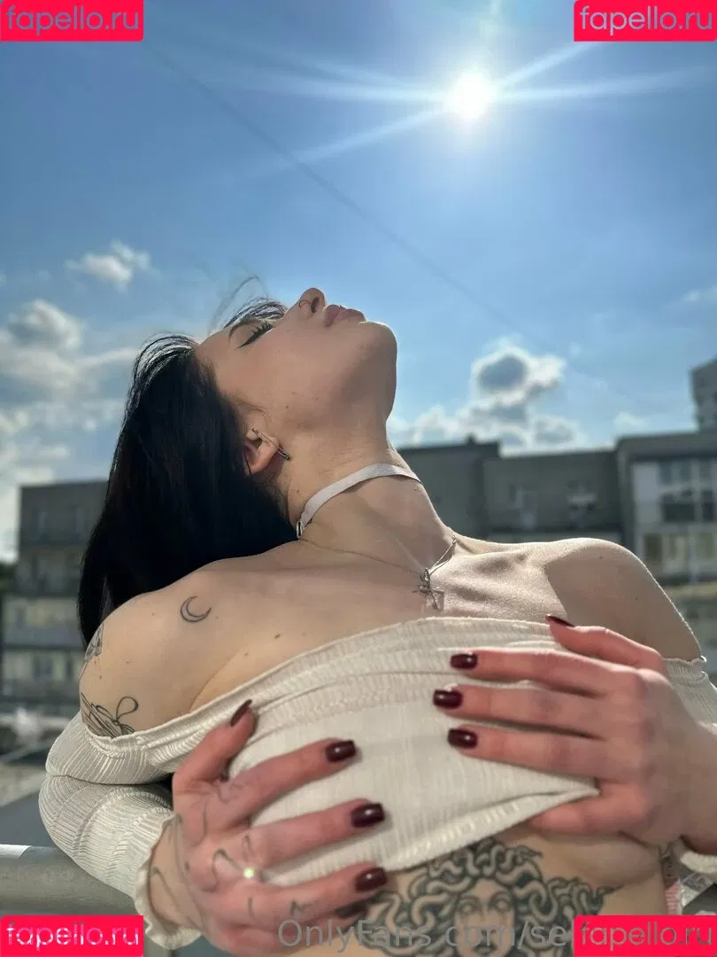 selena_girl Onlyfans Photo Gallery 