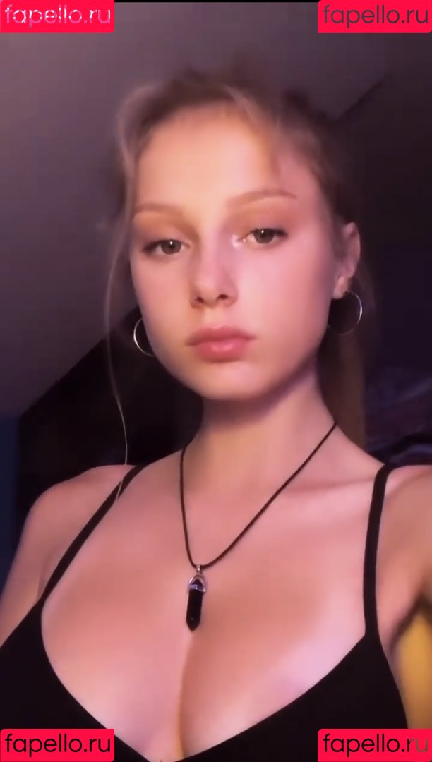 Trinitysdc Onlyfans Photo Gallery 