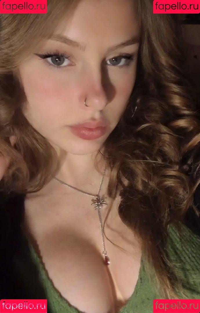 Trinitysdc Onlyfans Photo Gallery 