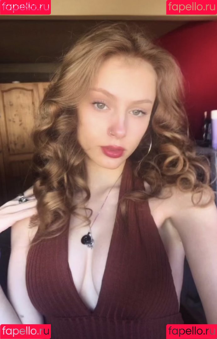 Trinitysdc Onlyfans Photo Gallery 