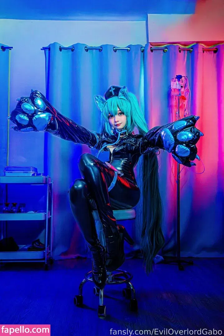 Evil Overlord Gabo Onlyfans Photo Gallery 