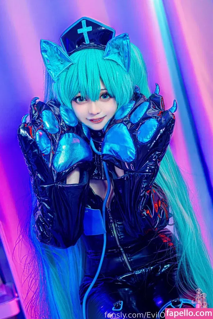 Evil Overlord Gabo Onlyfans Photo Gallery 