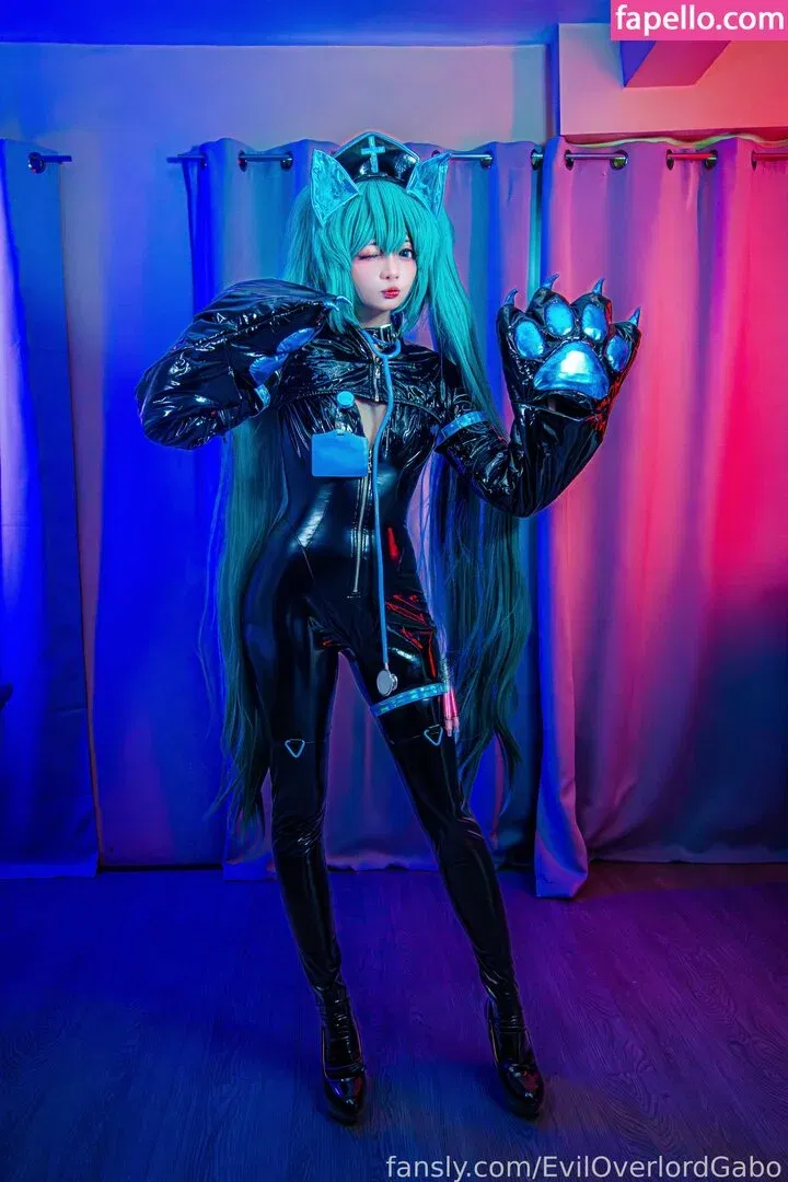 Evil Overlord Gabo Onlyfans Photo Gallery 