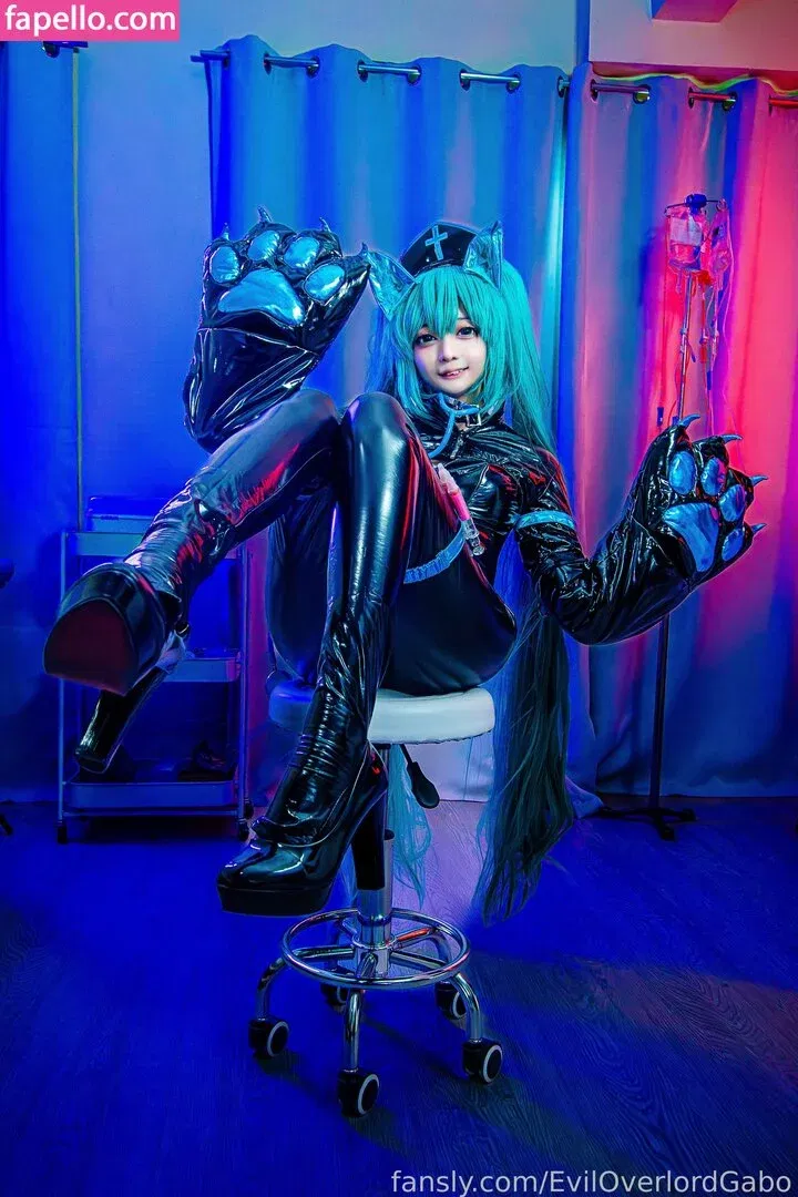 Evil Overlord Gabo Onlyfans Photo Gallery 