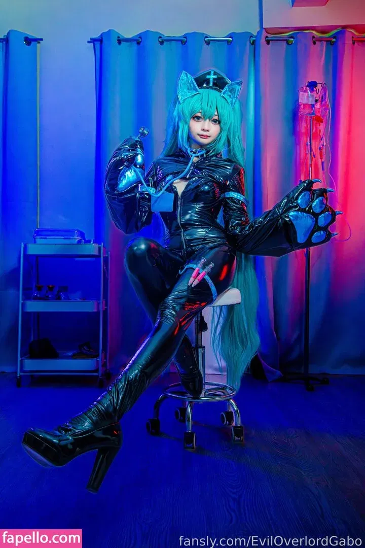 Evil Overlord Gabo Onlyfans Photo Gallery 